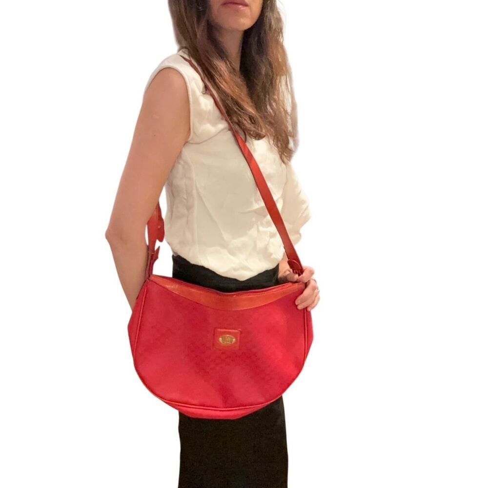 Gucci Red Crescent Shoulder Bag with Gold Logo Plaque - Picture 12 of 12